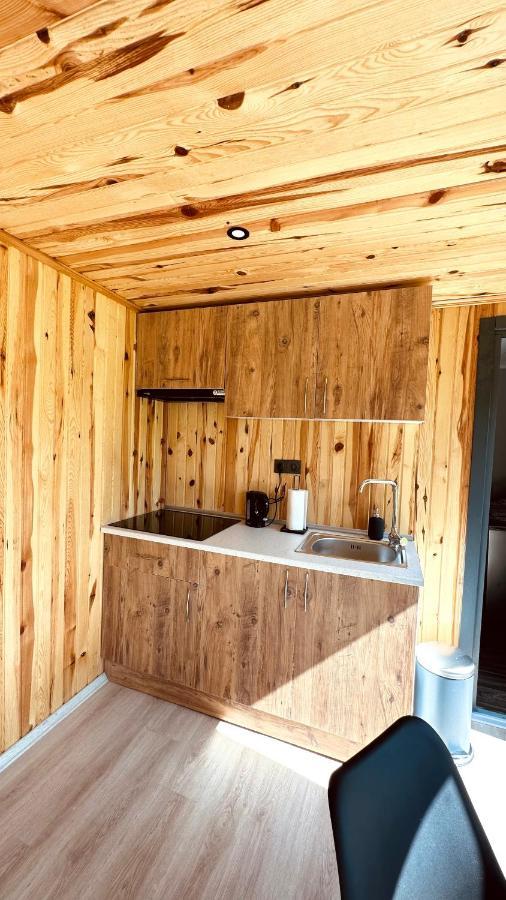 Luxe Tiny House Bij Het Leekstermeer Matsloot Esterno foto