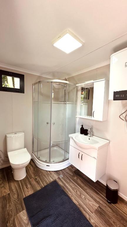 Luxe Tiny House Bij Het Leekstermeer Matsloot Esterno foto