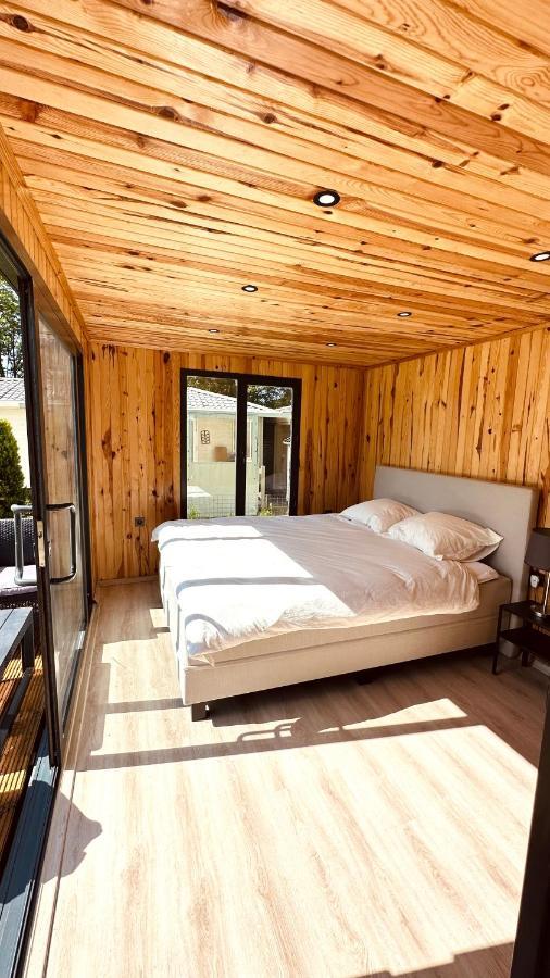 Luxe Tiny House Bij Het Leekstermeer Matsloot Esterno foto